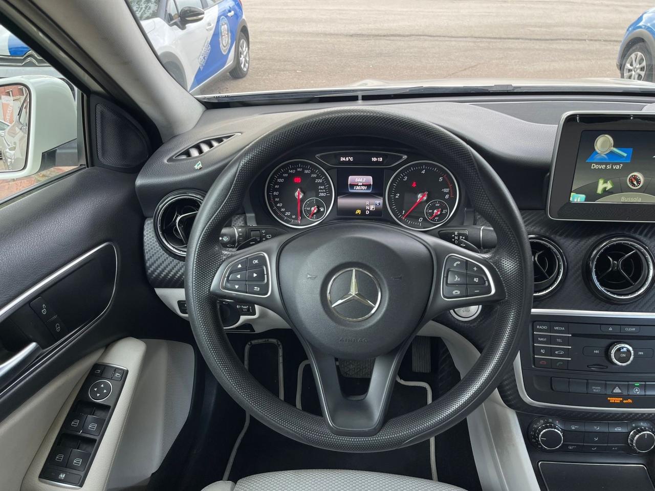 Mercedes GLA 180 d Automatic Executive