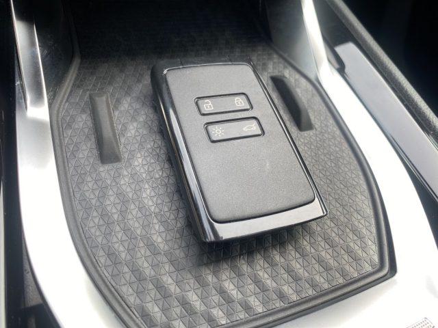 RENAULT Austral 1.2 Full Hybrid E-Tech 200 CV Techno