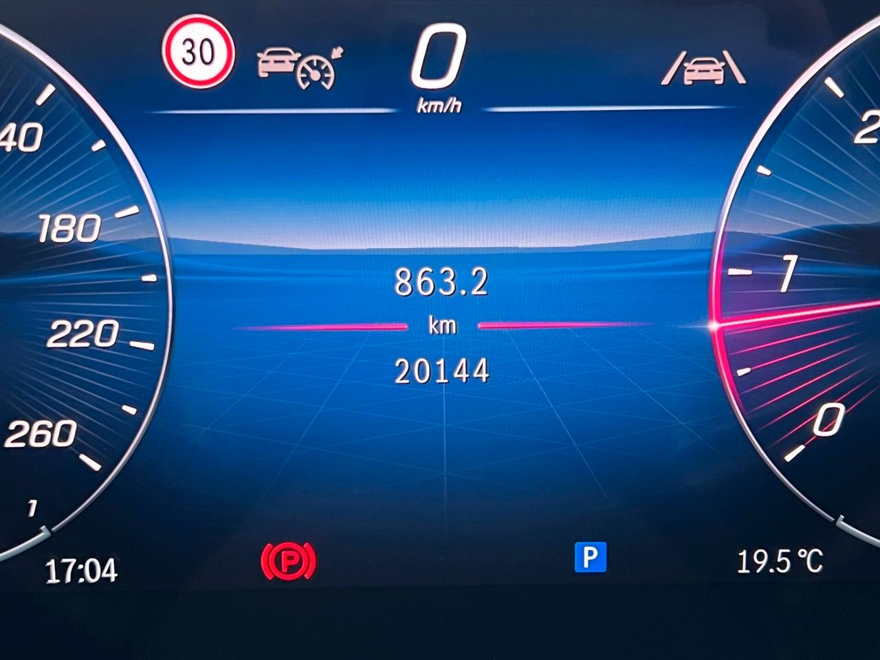 MERCEDES BENZ GLC 220d coupé AMG Line 4 M.+IVA 22%