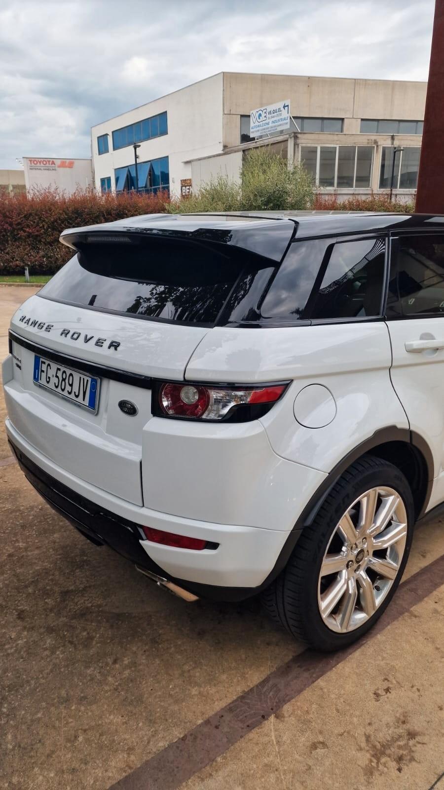 Land Rover Range Evoque 2.2 TD4 5p. Dynamic