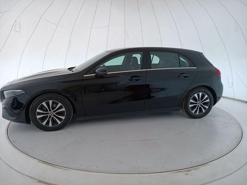 Mercedes-Benz Classe A - W177 2023 A 180 d Advanced auto