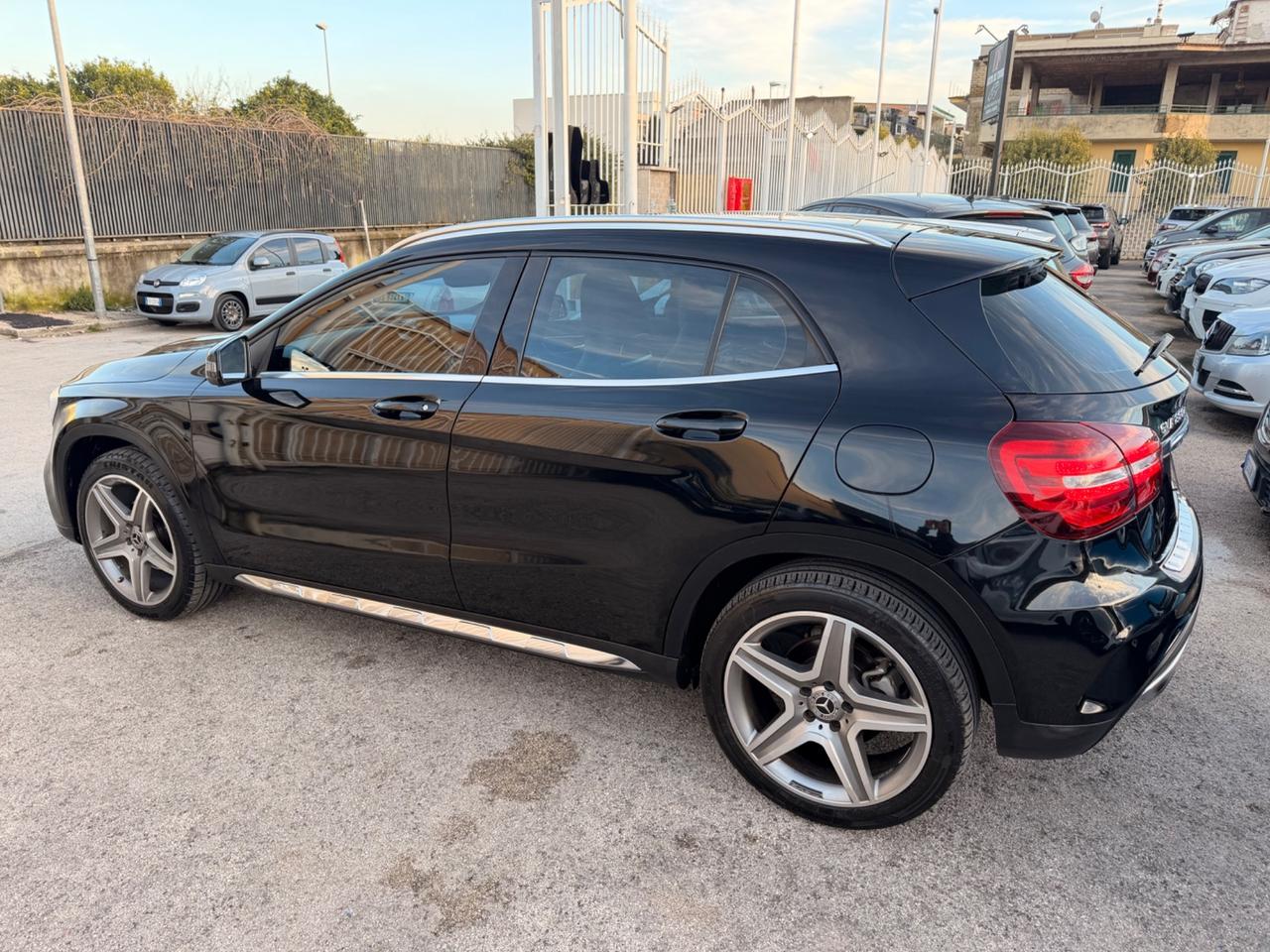Mercedes-benz GLA 200d Automatic Premium AMG