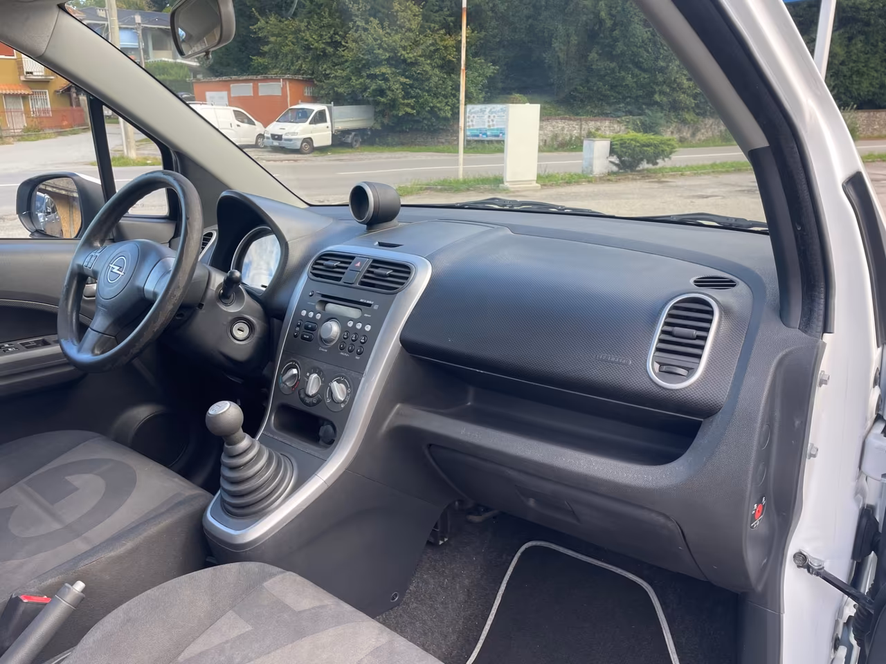 Opel Agila 1.2 86CV Enjoy NEOPATENTATI