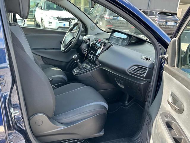 LANCIA Ypsilon 1.2 69 CV 5 porte Elefantino
