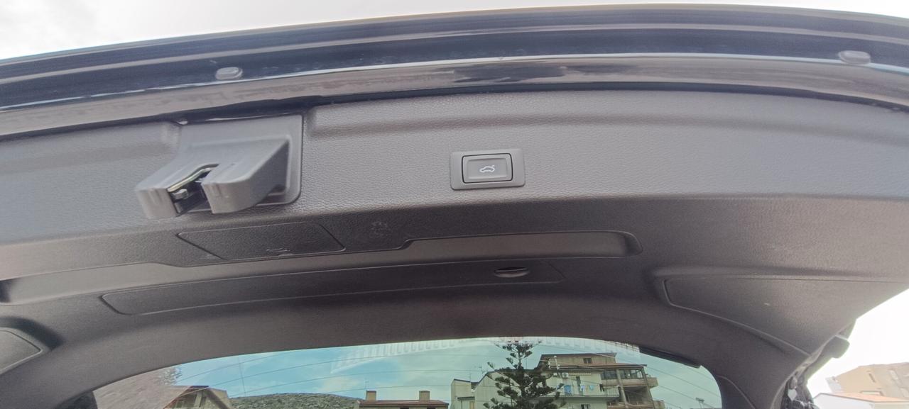 Audi Q3 35 TDI S tronic line edition