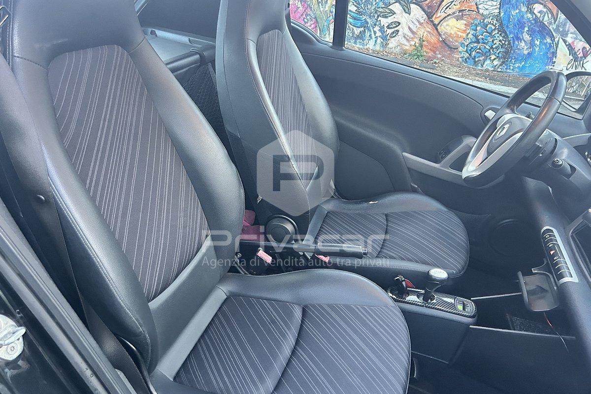 SMART fortwo 1000 52 kW MHD coupé pulse