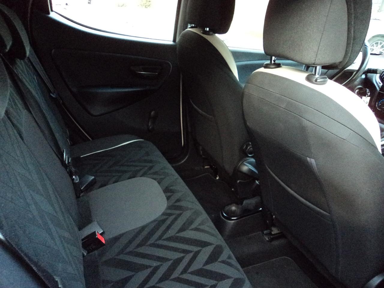 Lancia Ypsilon 1.3 MJT 16V 95 CV 5 porte S&S Gold