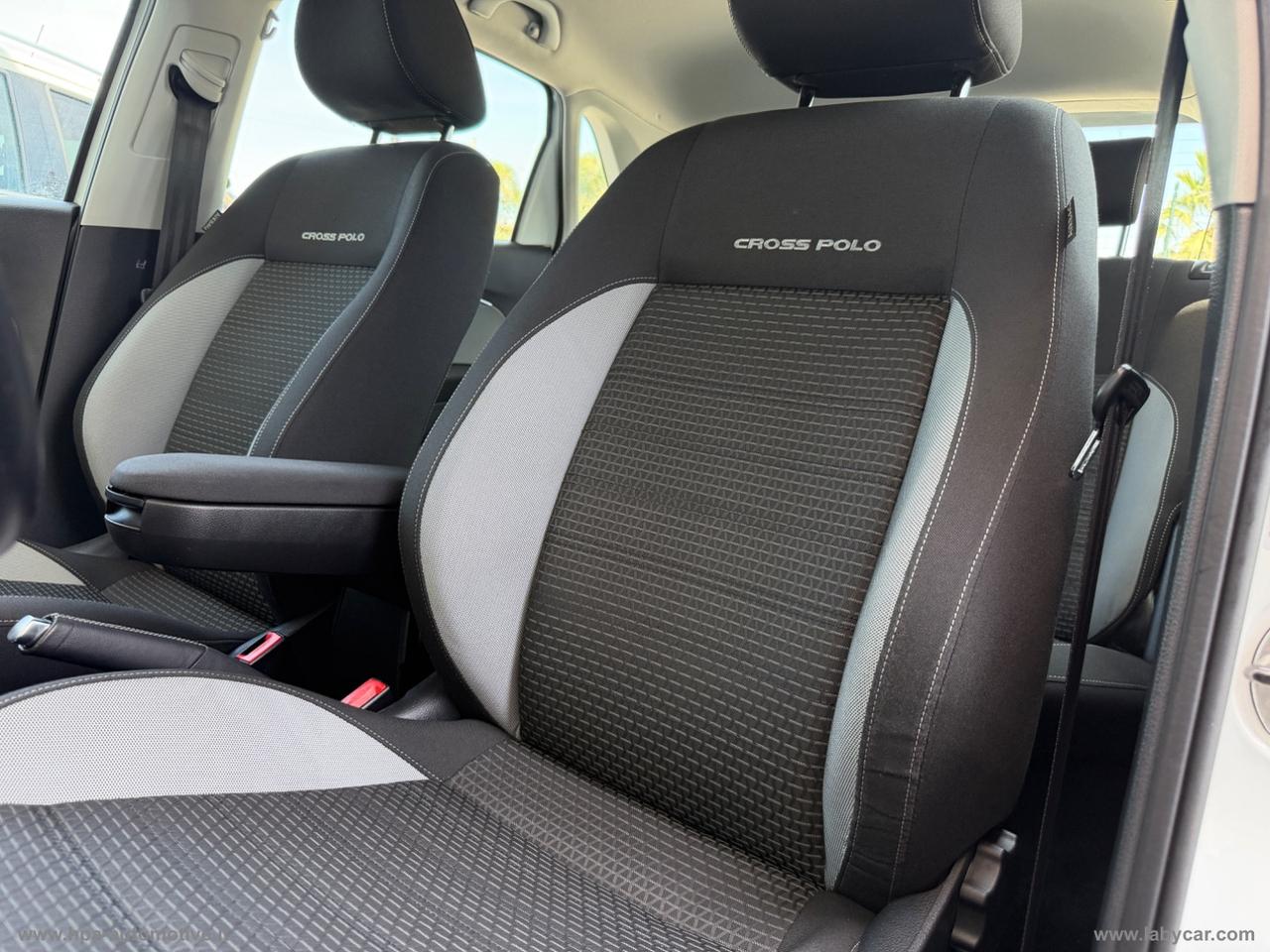 VOLKSWAGEN Polo Cross 1.4 TDI DSG BlueMotion Tech.
