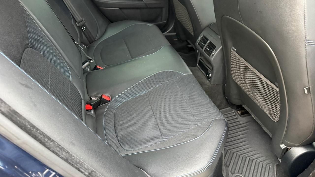 Jaguar XE 2.0 D Turbo Portfolio