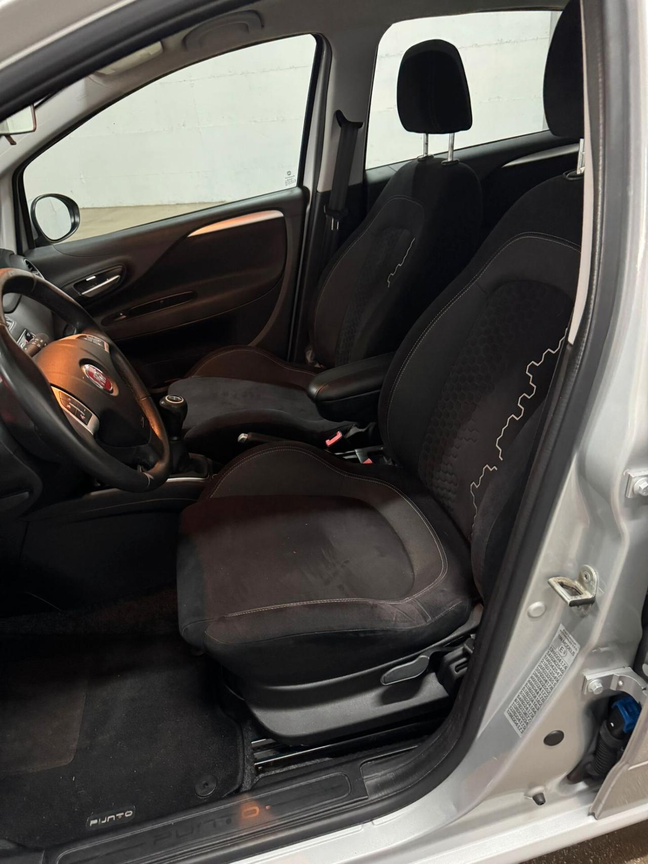 Fiat Punto 1.3 MJT II 75 CV 5 porte Street