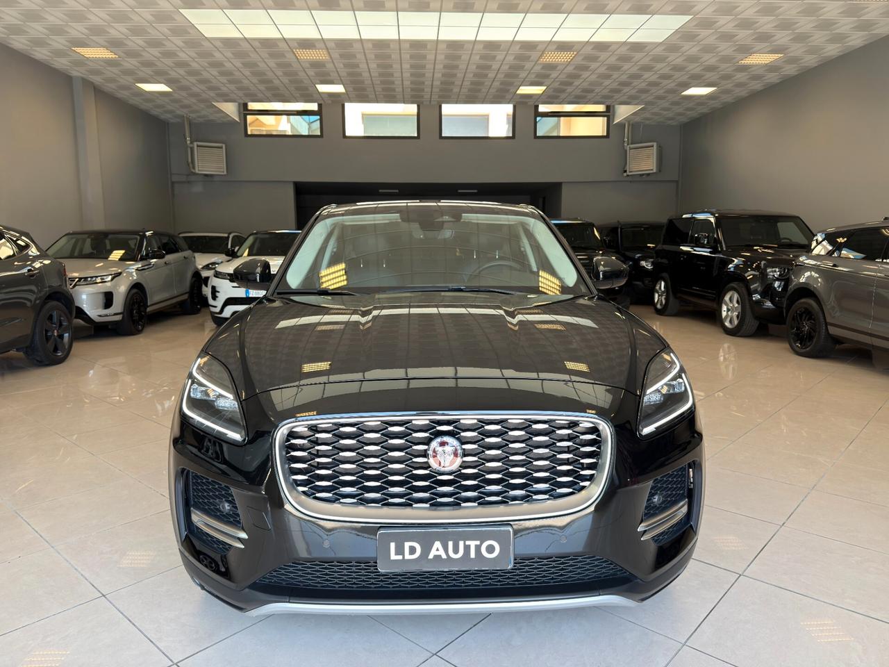 Jaguar E-Pace 2.0D I4 163 CV AWD SE TETTO PANORAMICO GANCIO TRAINO