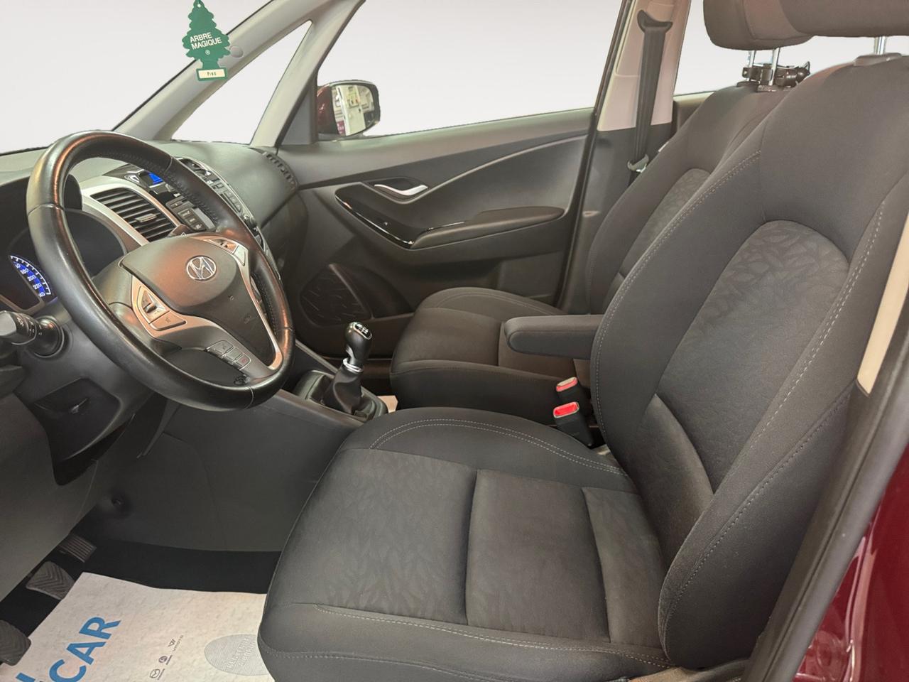 HYUNDAI ix20 1.4 crdi Comfort FL E6