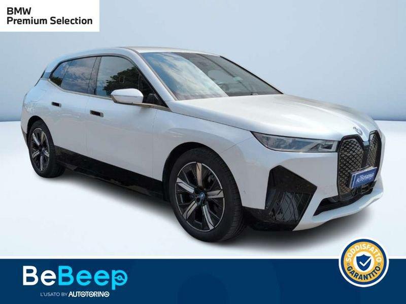 BMW iX XDRIVE40 PACCHETTO SPORTIVO