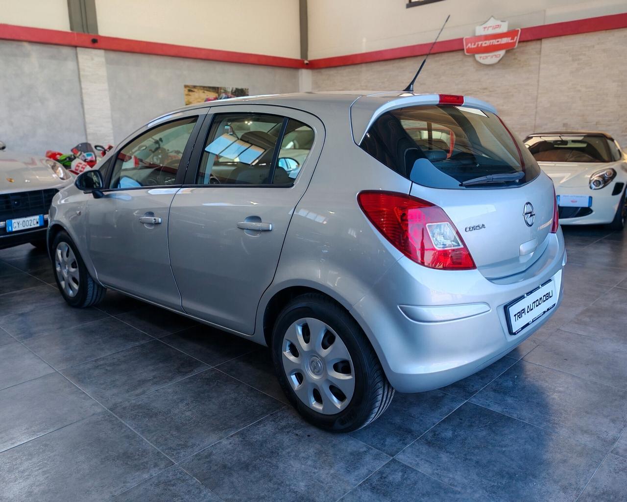 Opel Corsa 1.2 85 CV 5 porte GPL-TECH Edition