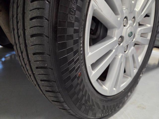 LAND ROVER Discovery 4 3.0 SDV6 HSE 7 POSTI