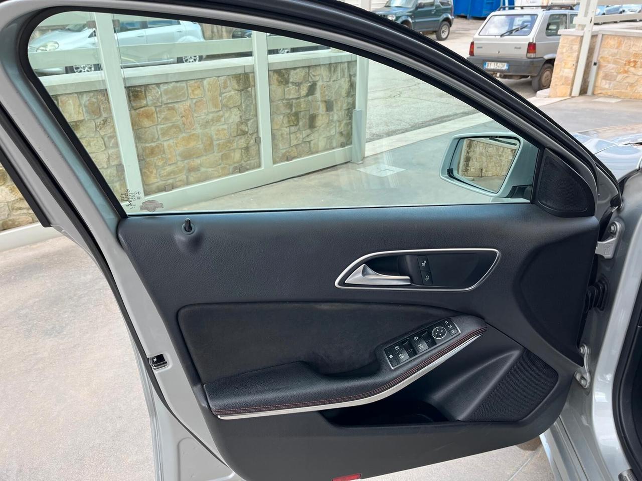 Mercedes-benz A 220 d AMG Automatic Premium