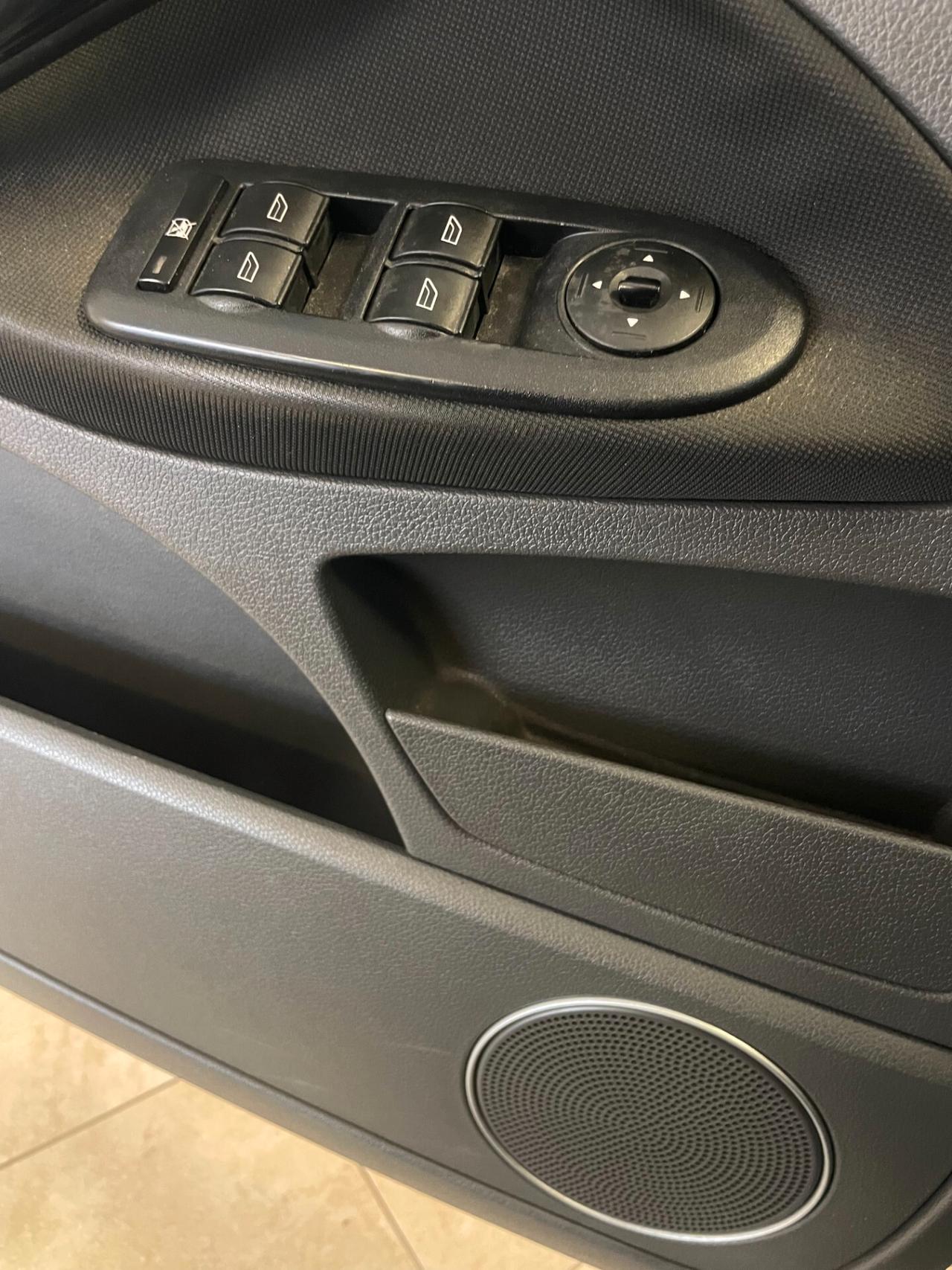 Ford C-Max 1.8 125CV GPL NUOVO Titanium FULL TAGLIANDATA