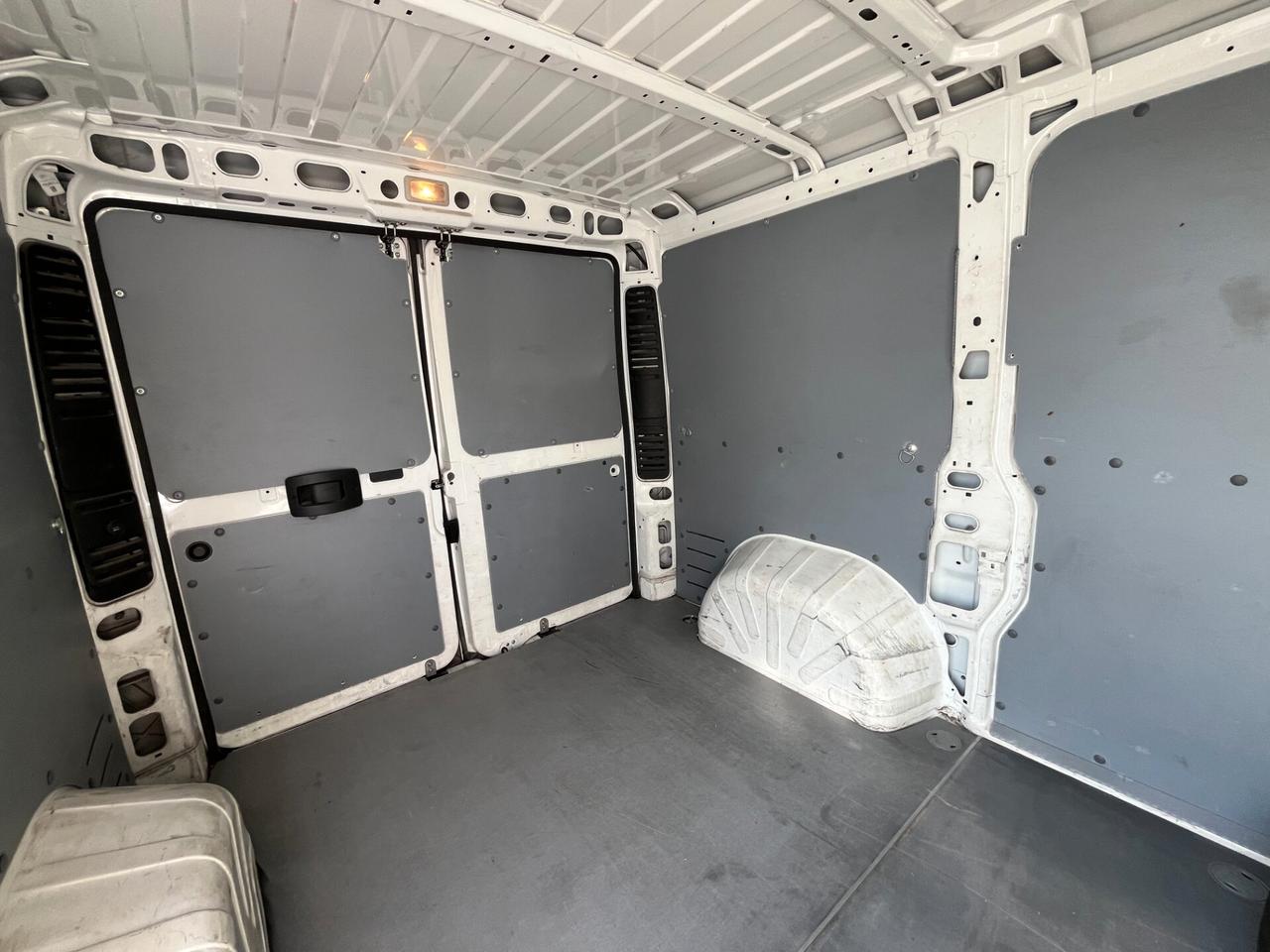Peugeot boxer 2.2 bluehdi 120cv S&S L1H1 - FURGONE