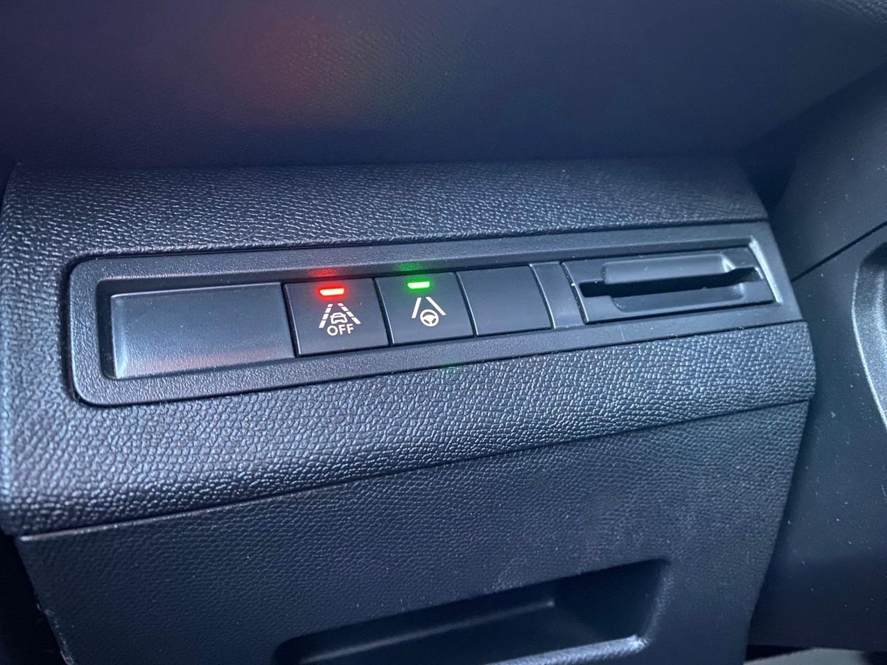 PEUGEOT 3008 GT PACK 1.5 130CV EAT8 2021