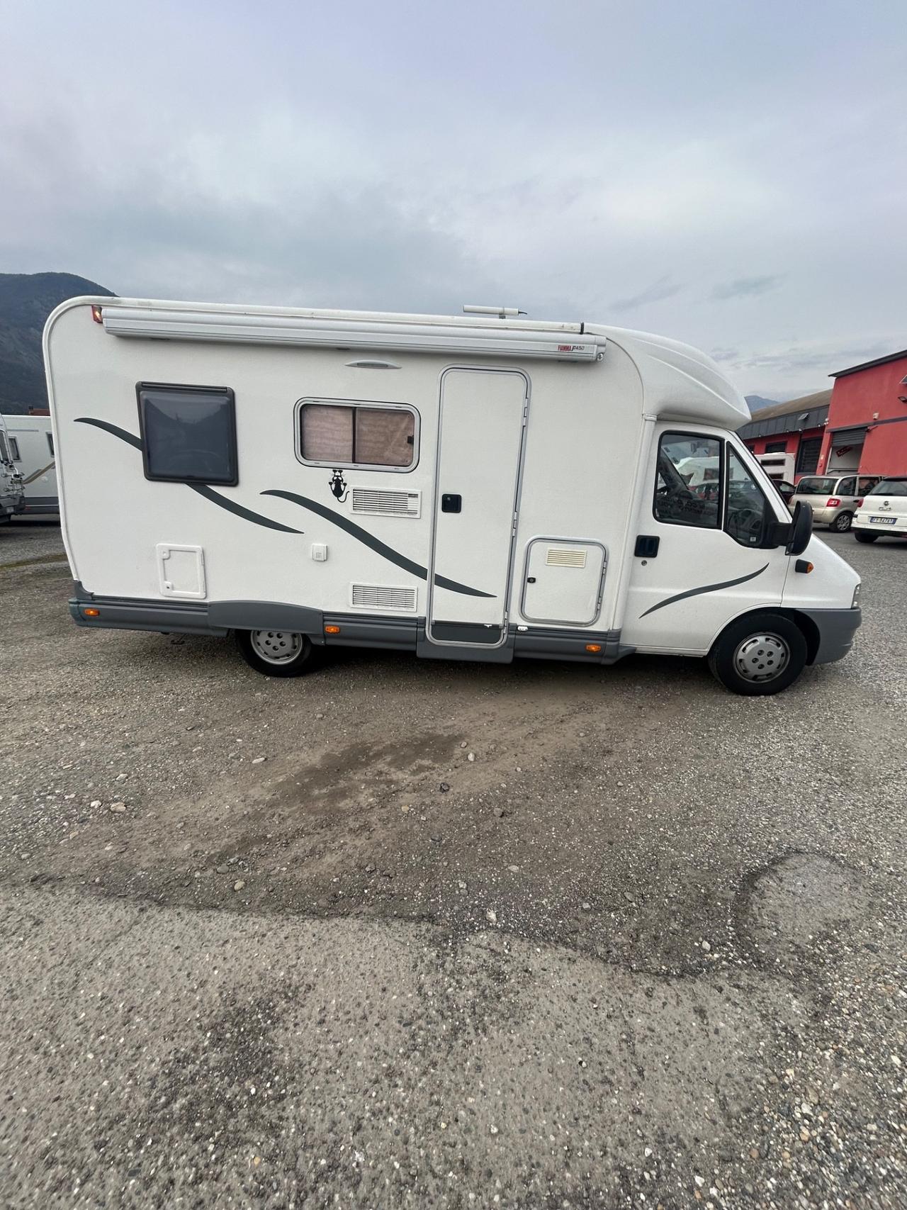 Rimor ELNAGH del 2004 in saldo