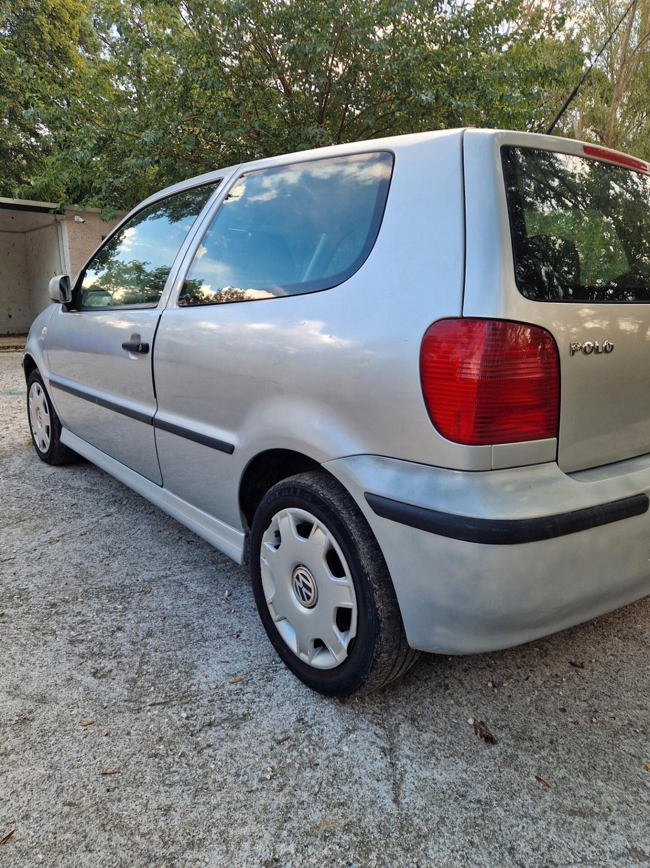 Volkswagen Polo 1.0 Benz 60CV - 2001