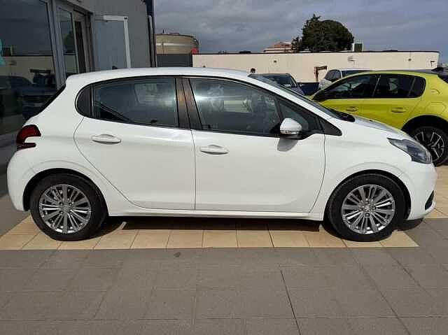 Peugeot 208 BlueHDi 75 S&S 3 porte Active