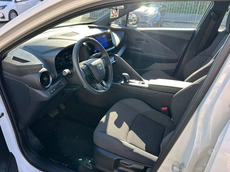 Toyota C-HR C-HR 1.8 hev Active fwd e-cvt