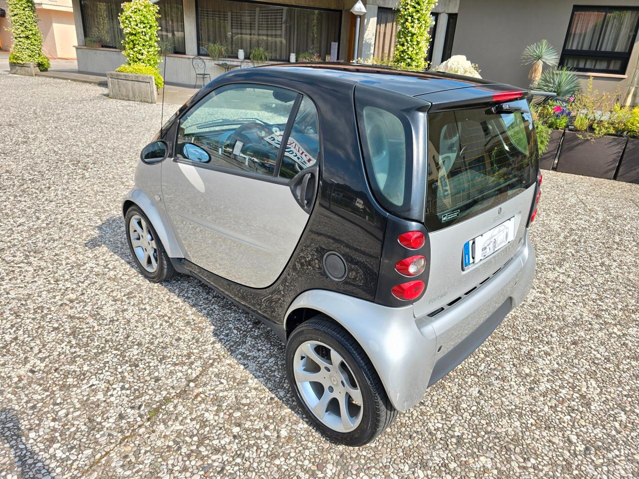 Smart ForTwo 700 pulse (45 kW) ok Neopatentati F1