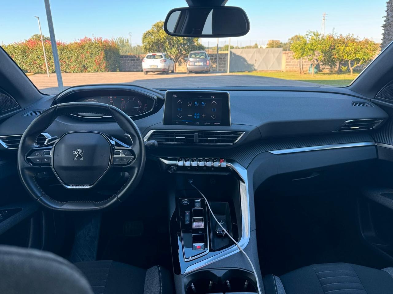 Peugeot 3008 BlueHDi 130 S&S EAT8