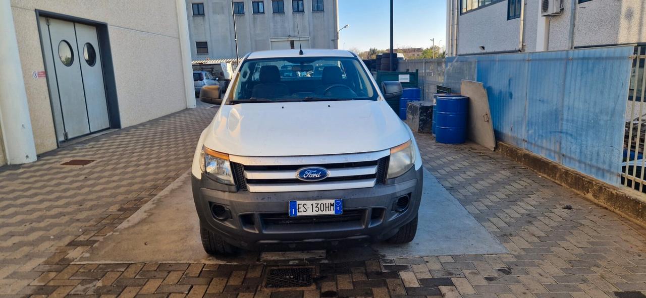 FORD RANGER 2,2 XLT 4 POSTI "problemi al motore"