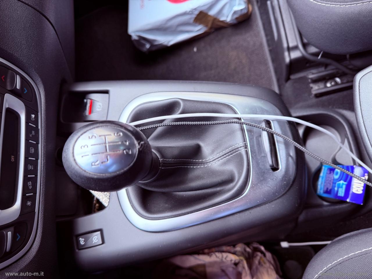 RENAULT Scénic XMod 1.5 dCi 110 CV S&S Live