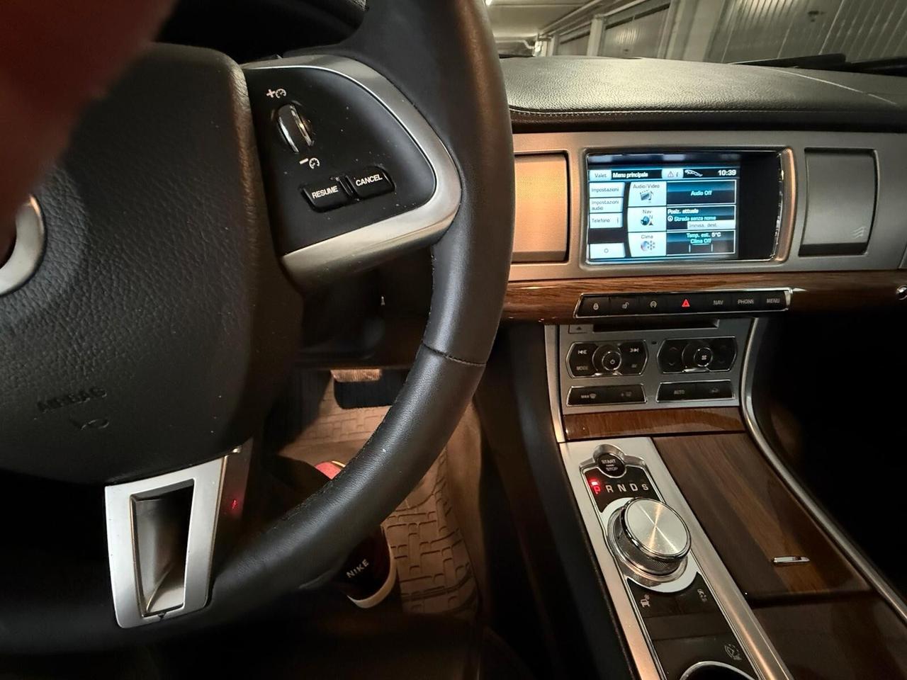 Jaguar XF 2.2 D 190 CV, IMPECCABILE