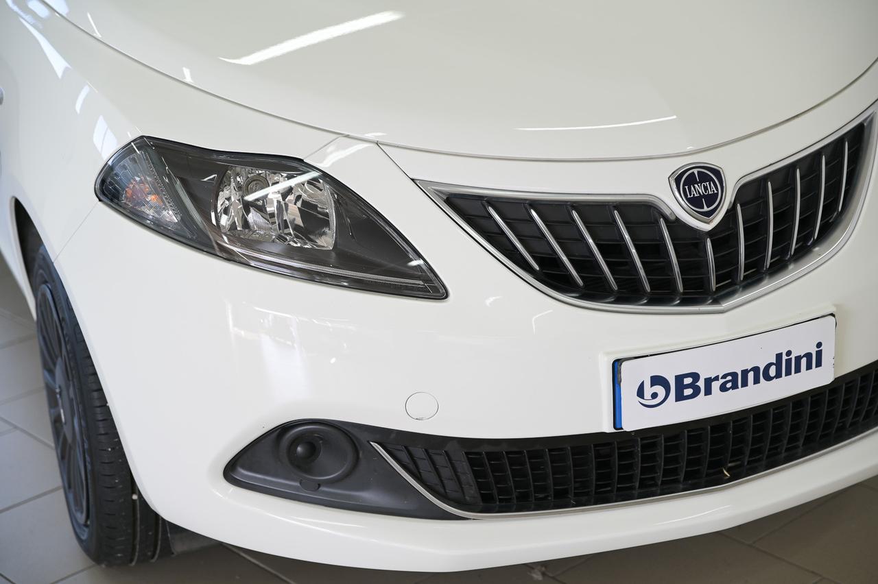 LANCIA Ypsilon - Ypsilon 1.0 hybrid Silver s&s 70cv