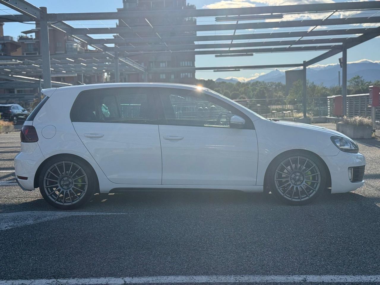 Volkswagen Golf 2.0 TDI 170CV DPF 5p. GTD