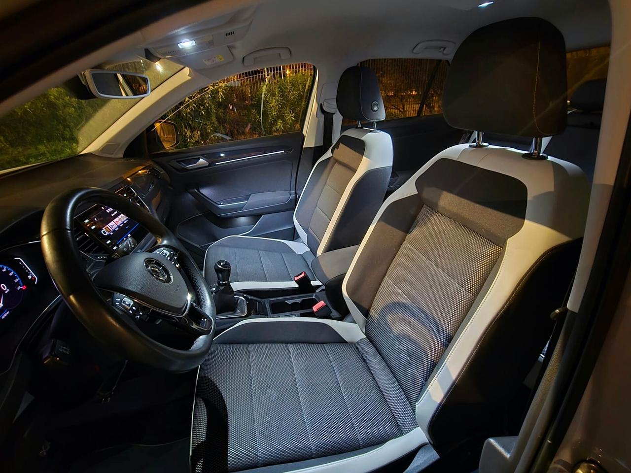 Volkswagen T-Roc 1.6 TDI Advanced