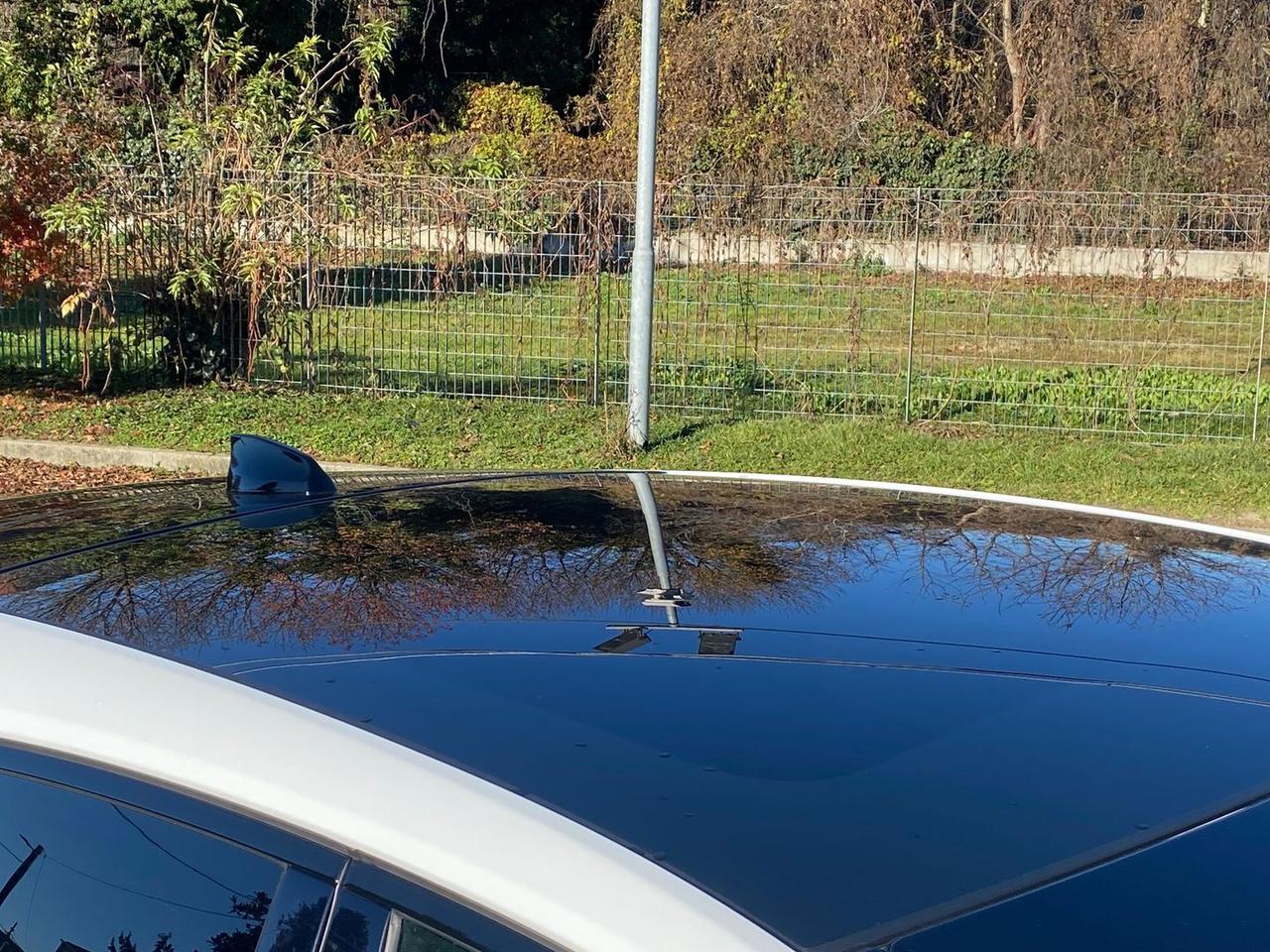 Jaguar E-Pace R-Dynamic HSE D 150 #8021