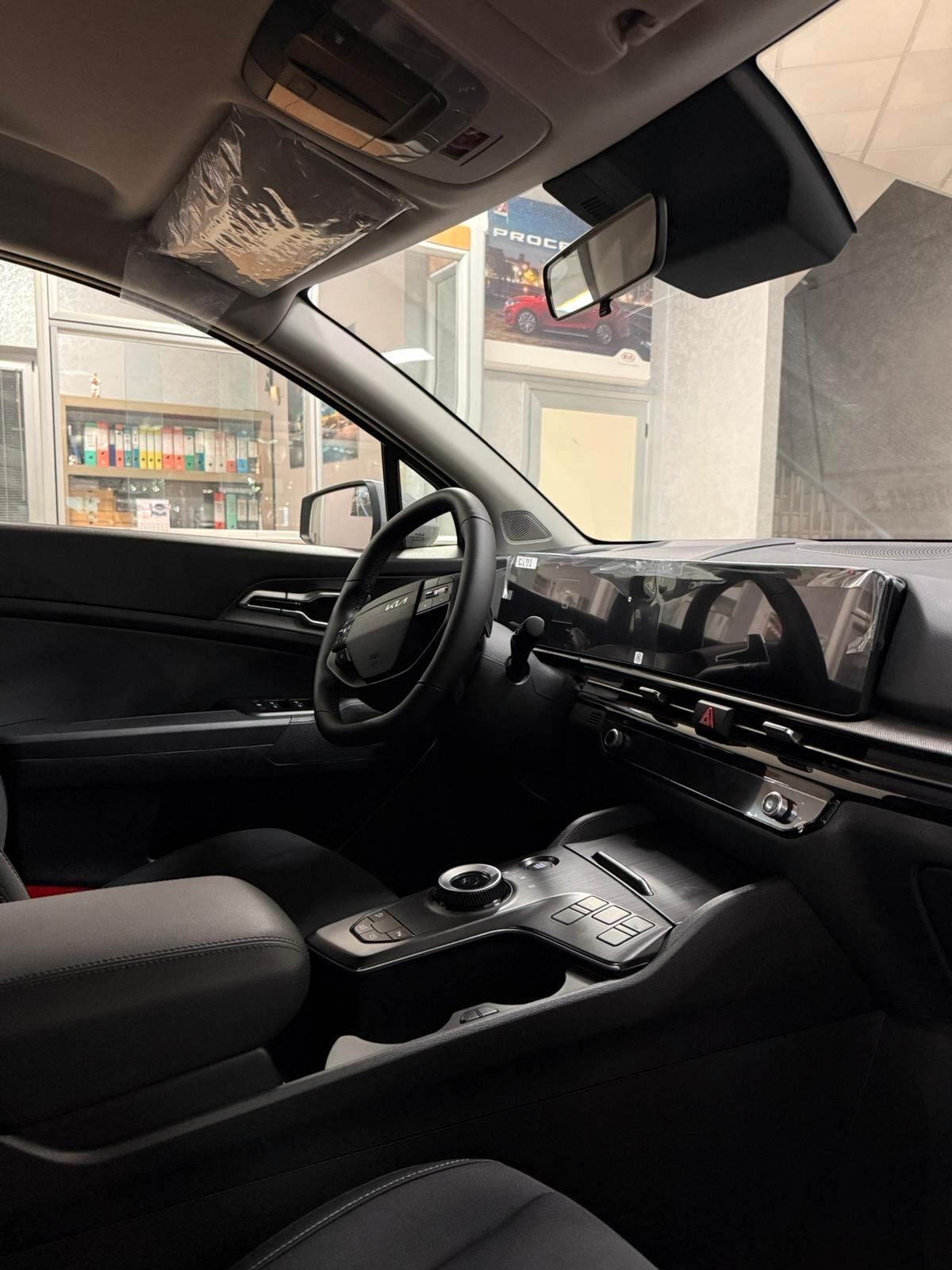 Kia Sportage 1.6 TGDi HEV AT Business