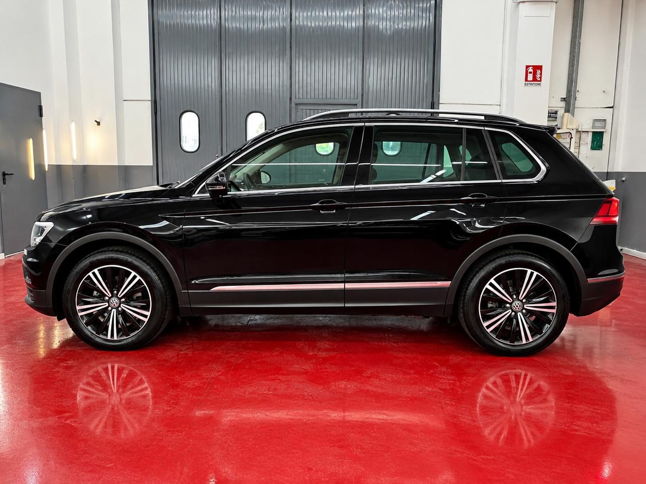 Volkswagen Tiguan 2.0 TDI SCR DSG Business BlueMotion Technology