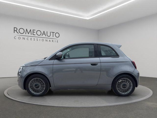 FIAT 500e 3+1 42 kWh Icon +