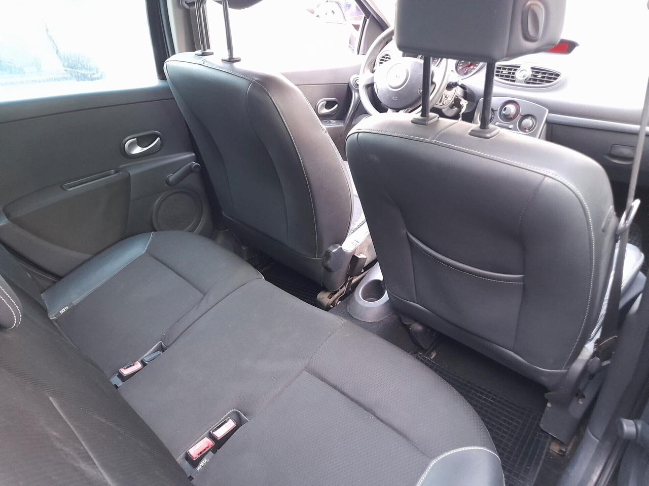 Renault Clio 1.2 16V 5 porte Le Iene