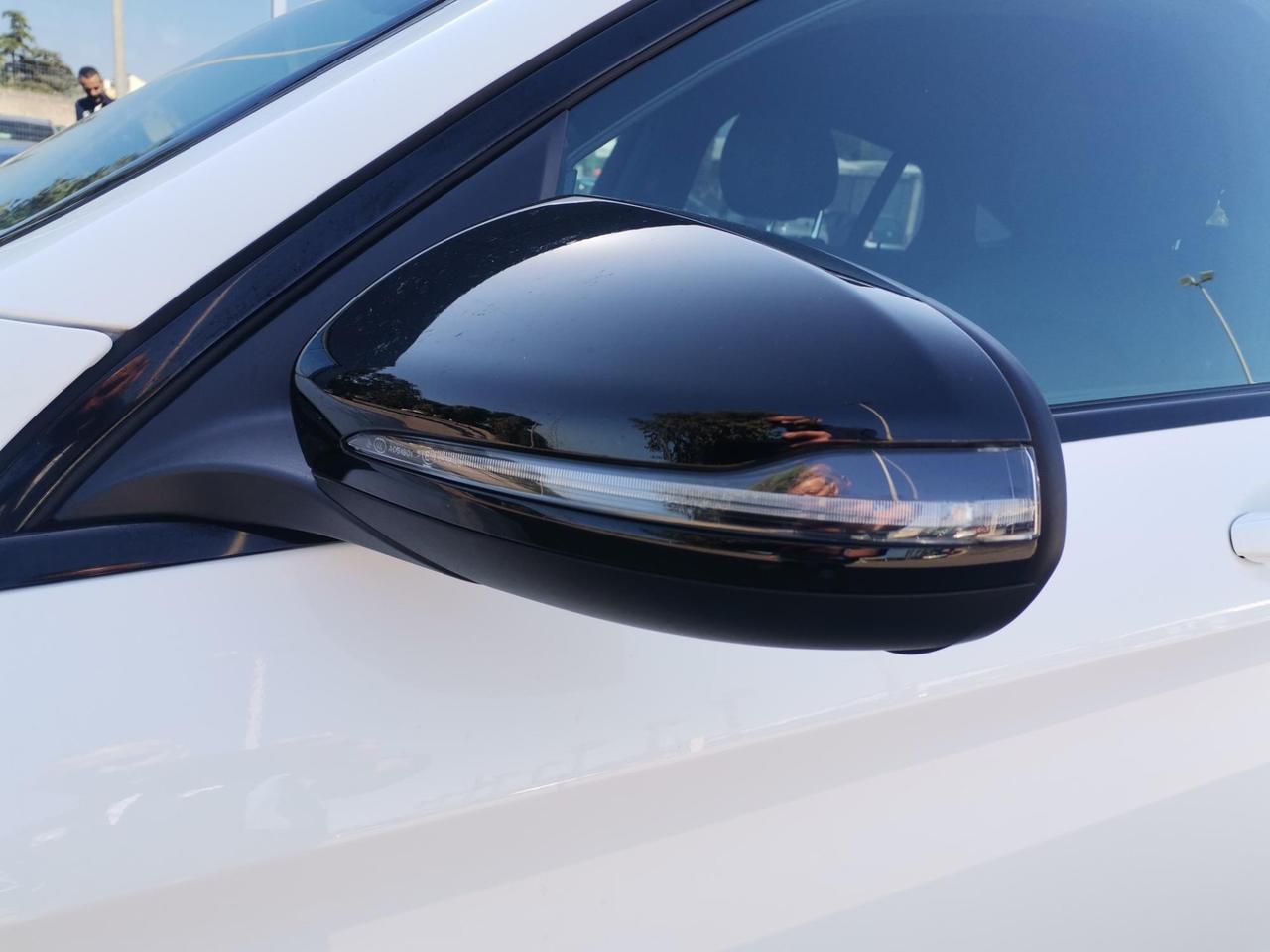 Mercedes GLC Coupe 300 de phev (eq-power) Premium Plus 4matic auto