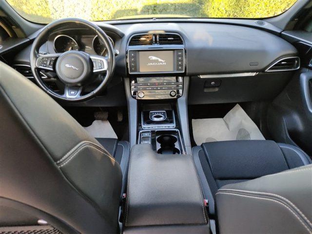 JAGUAR F-Pace 2.0d 180cv R-Sport *MOTORE ROTTO*