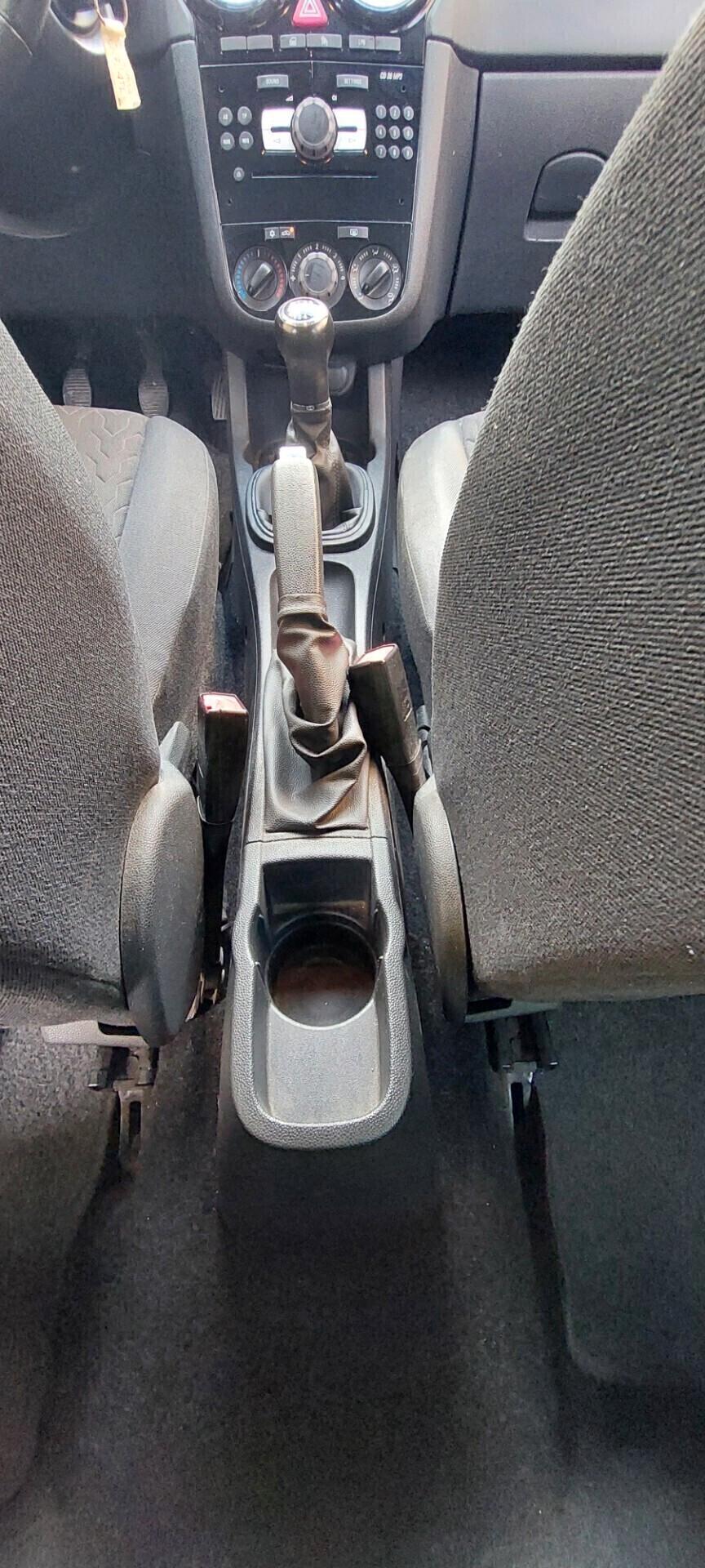 CORSA 1,2 GPL DI SERIE CASA MADRE SCADENZA 2033 LEGA BI.COLOR X NEOPATENTATI IMPECCABILE