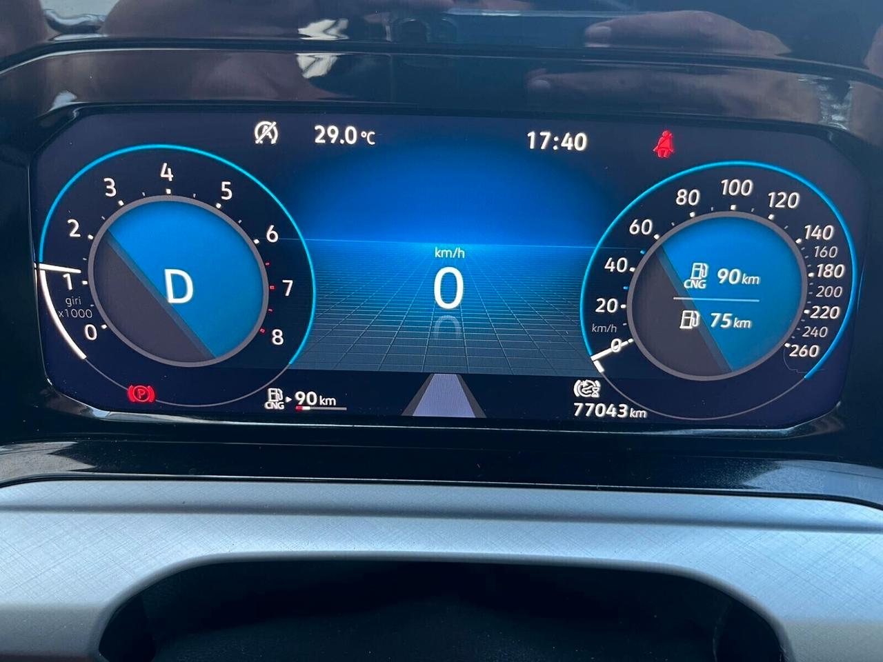 Volkswagen Golf 1.5 TGI DSG Style UNIPROPRIETARIO