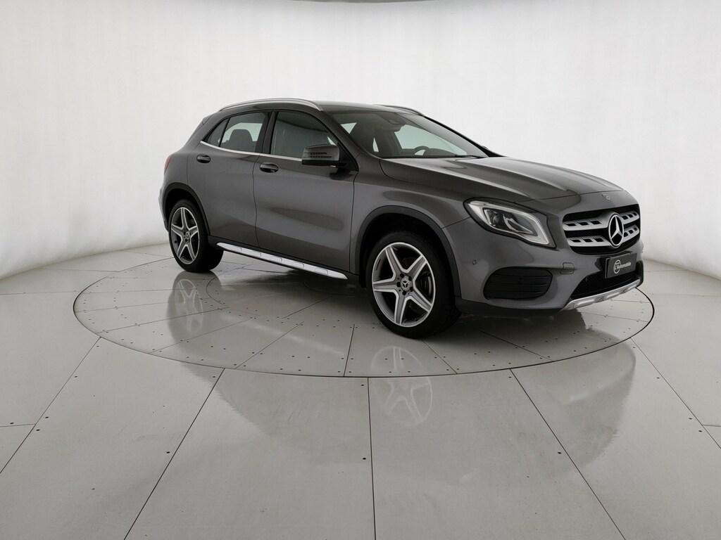 Mercedes GLA 250 250 Premium 4Matic 7G-DCT