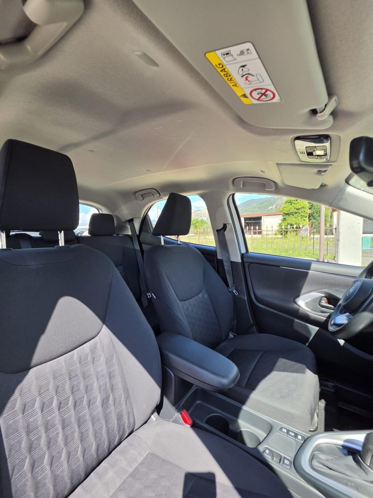 Toyota Yaris 1.5 Hybrid 5 porte Trend 6500 km automatico full