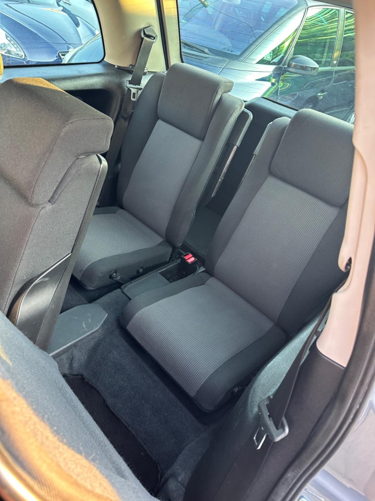 Opel Zafira 1.8 16V cat Fashion Line