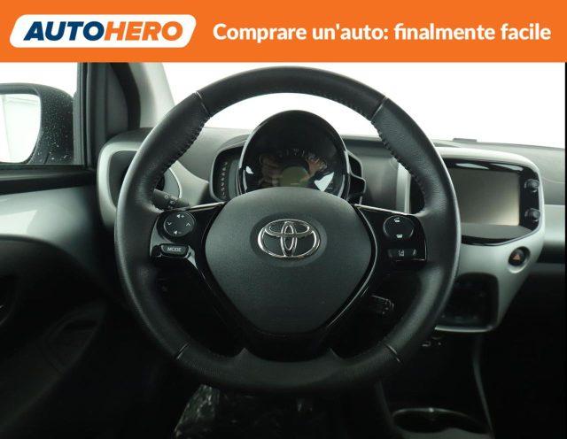 TOYOTA Aygo 1.0 VVT-i 69 CV 5 porte x-play TSS