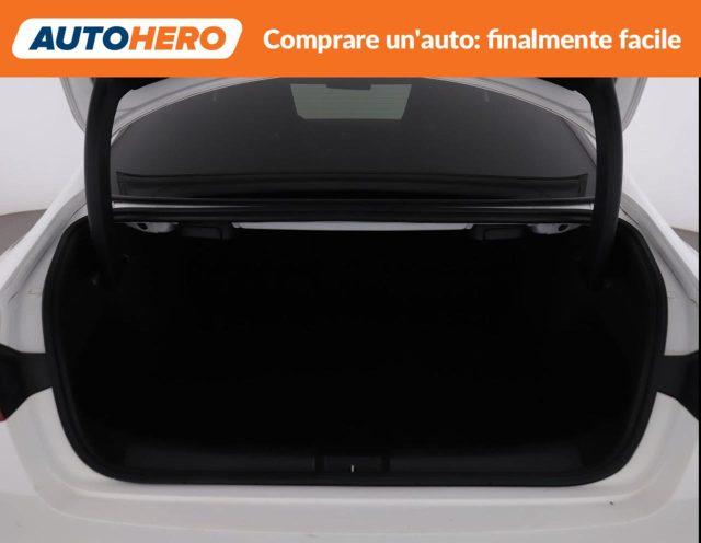 MERCEDES-BENZ CLA 200 Automatic Premium