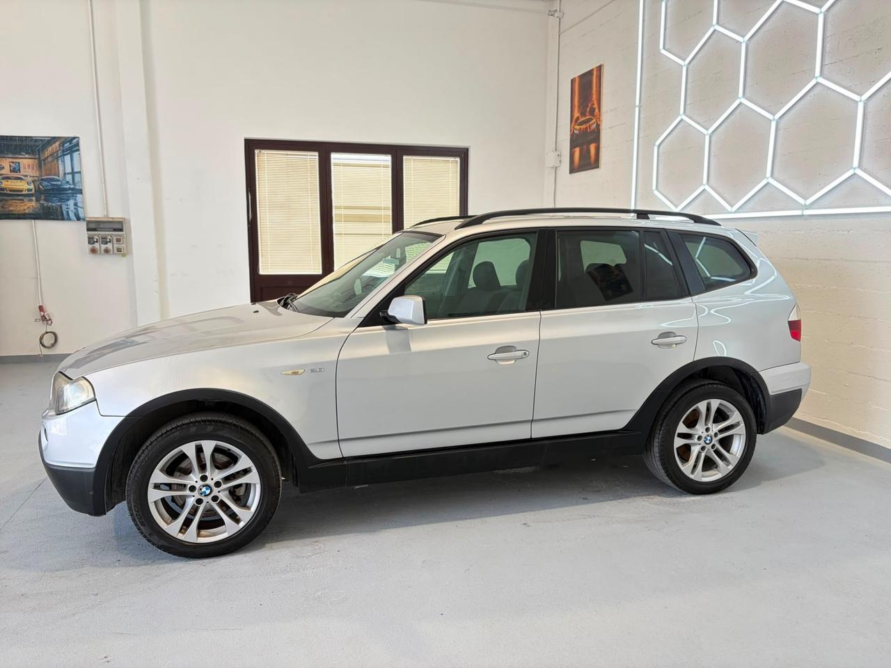 Bmw X3 2.0d cat Futura